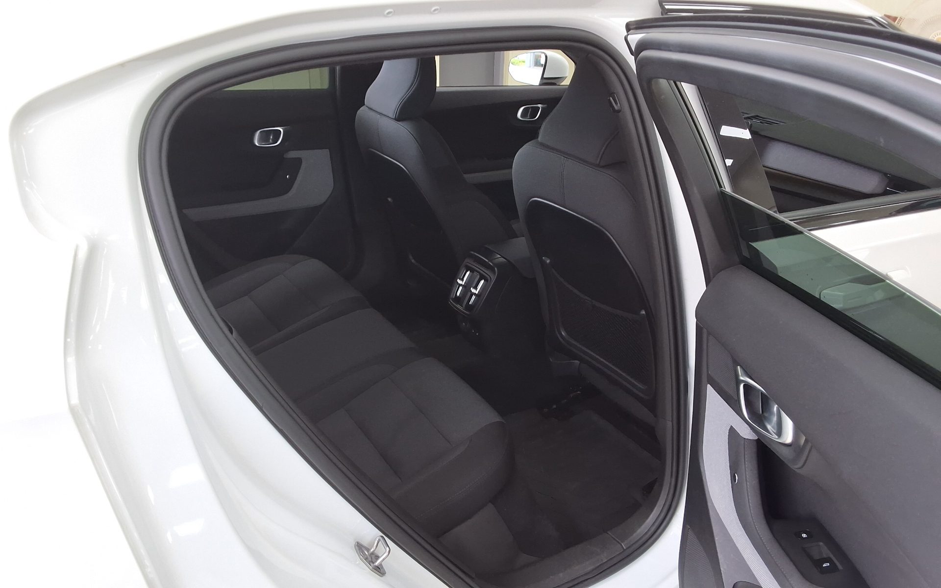 Polestar Polestar 2 2022 — صورة 6