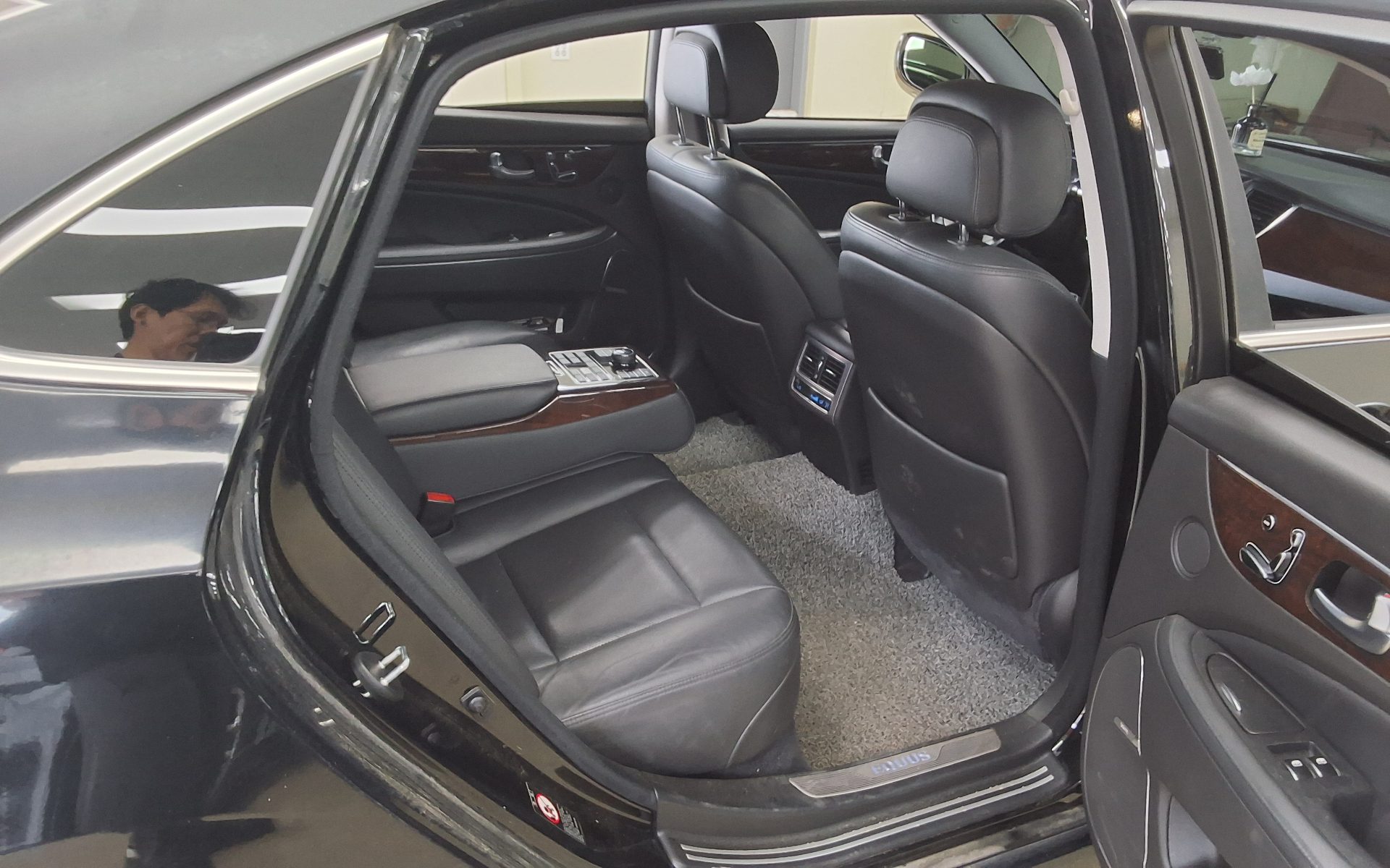 2015 - hyundai equus
