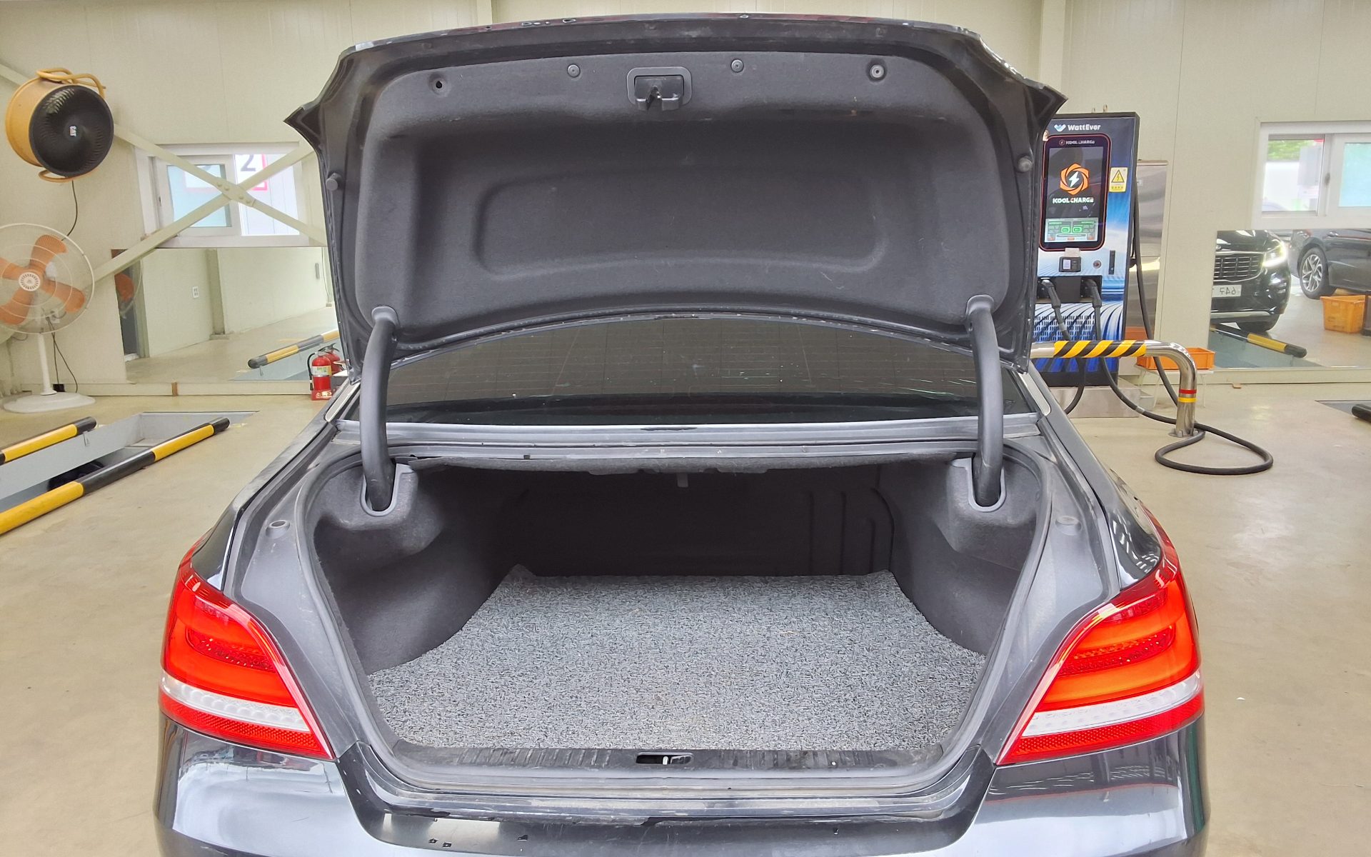 2015 - hyundai equus