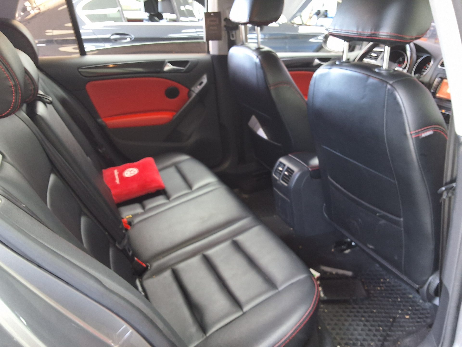 2013 - volkswagen golf