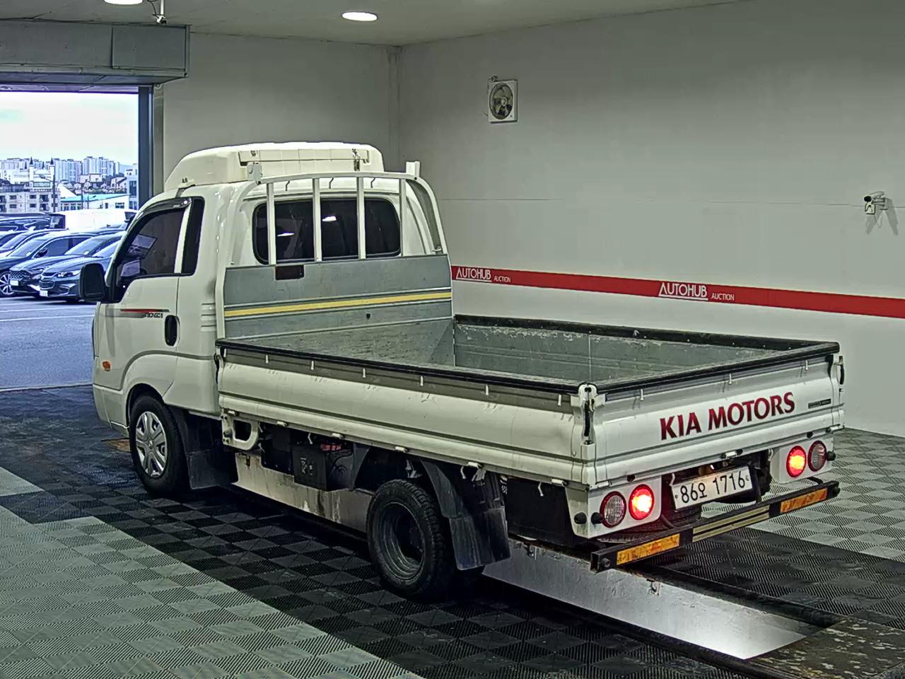 2021 - kia bongo