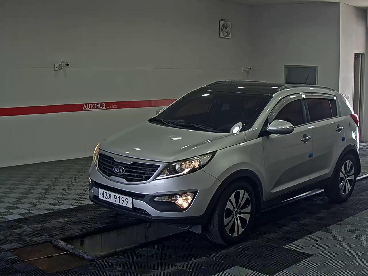 KIA SPORTAGE R TLX MODEL