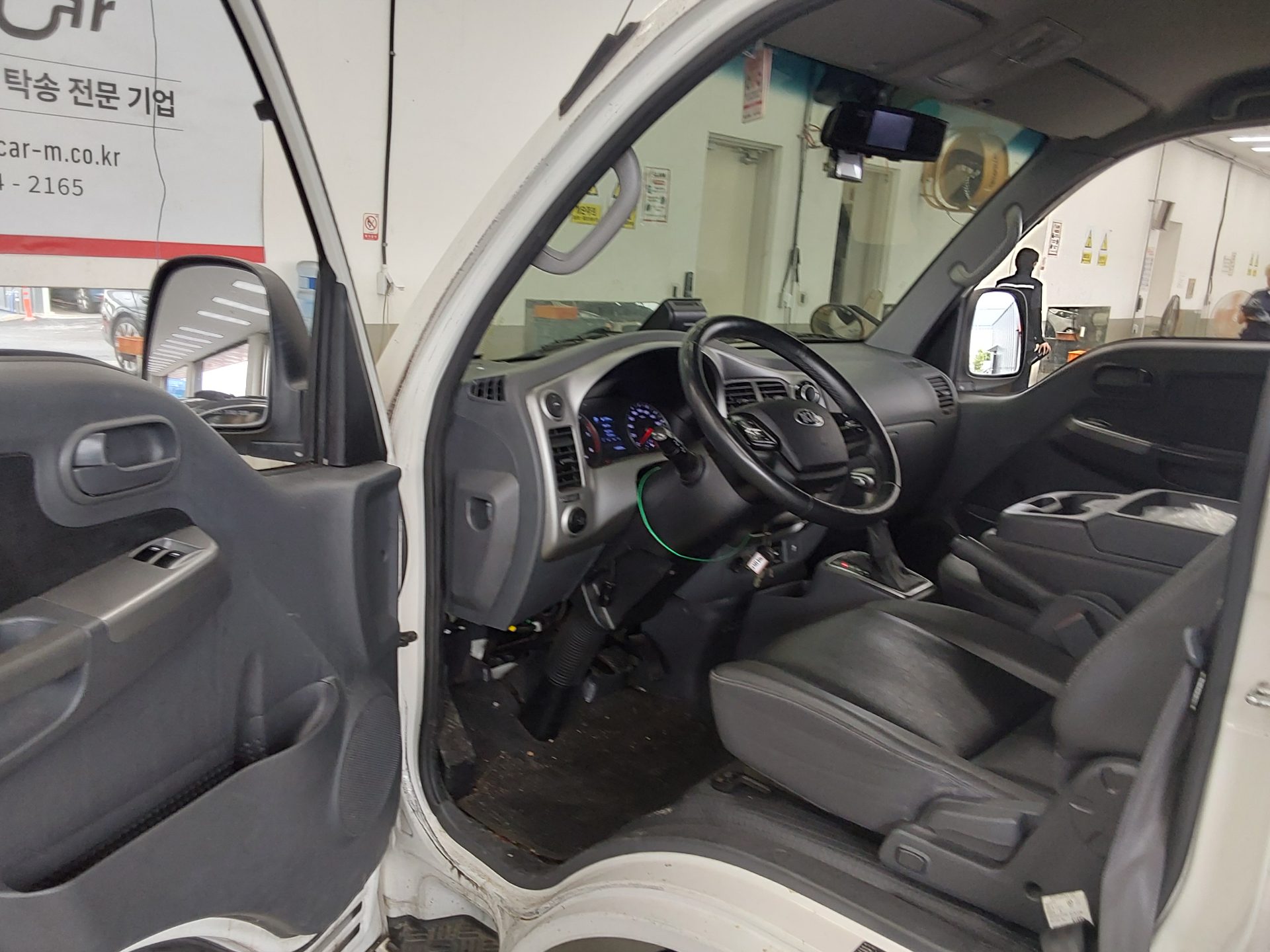 2022 - kia bongo