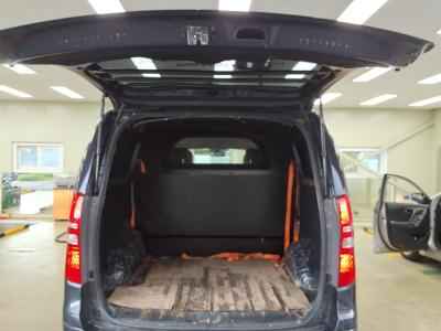 هيونداي الجديد Grand Starex 5 Seater ديزل Van Modern 2019 VAN MODERN