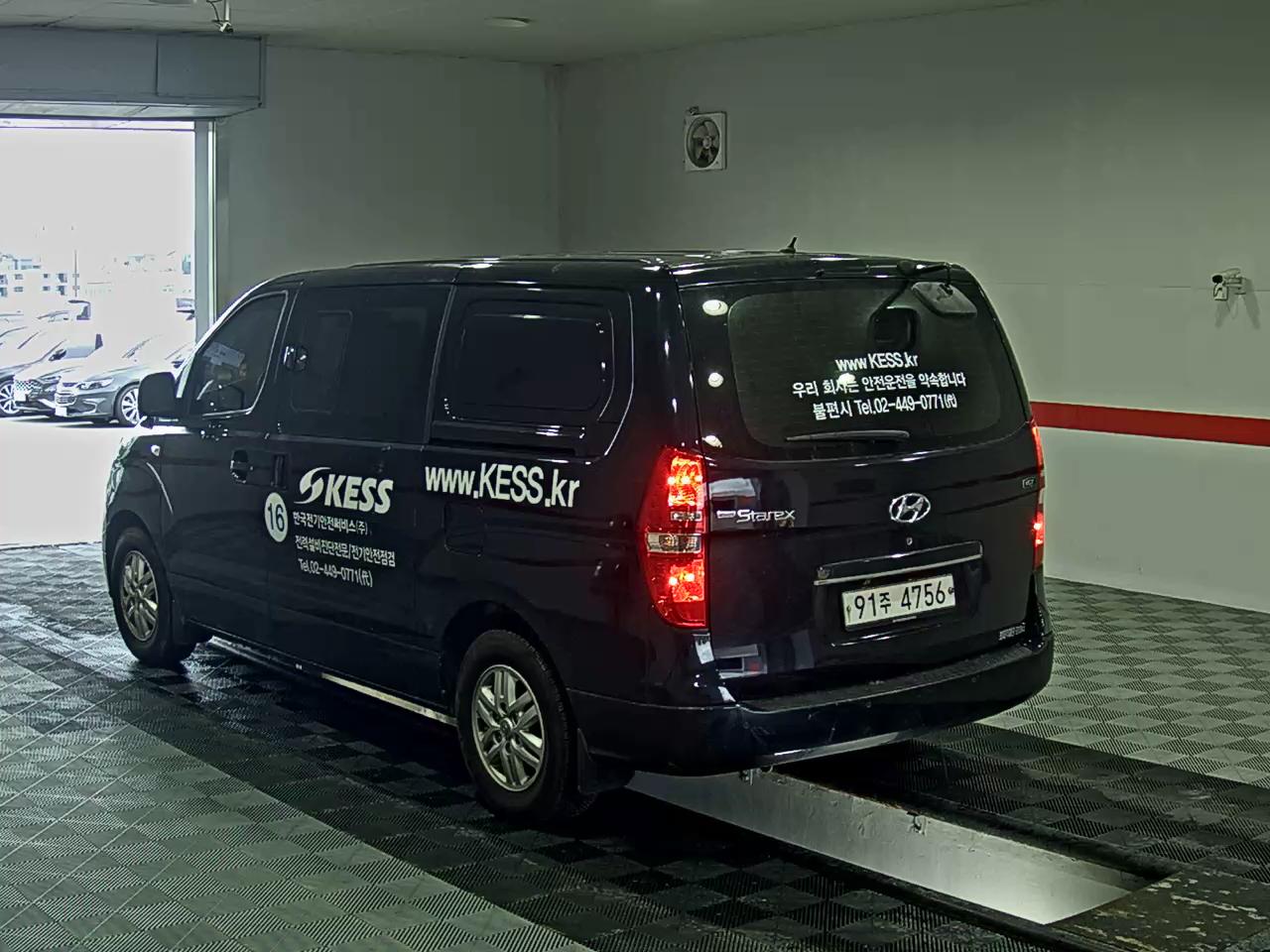 2019 - hyundai grand starex