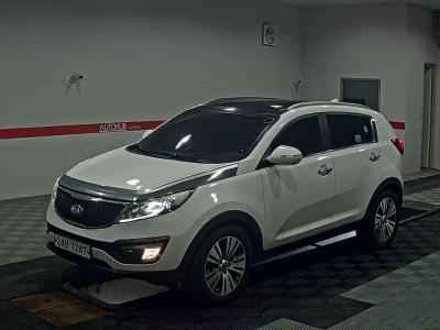 KIA SPORTAGE R