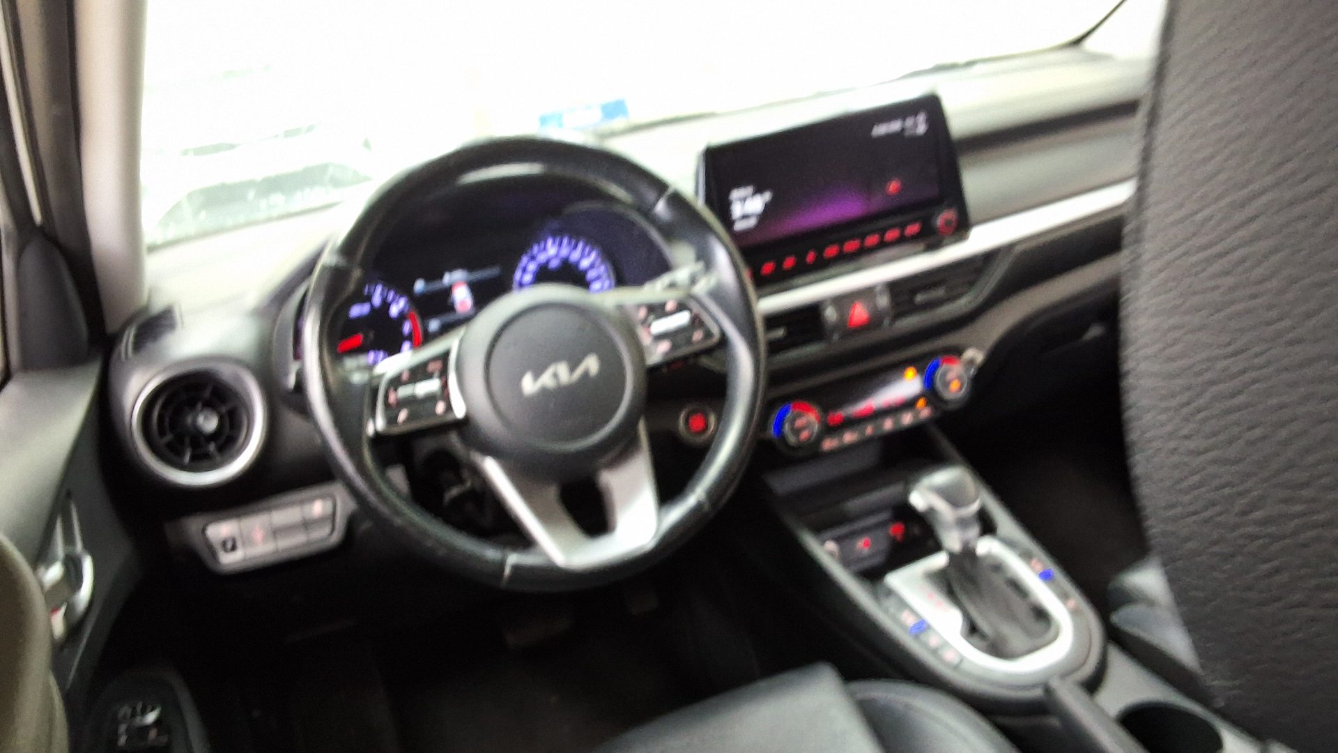 2022 - kia k3