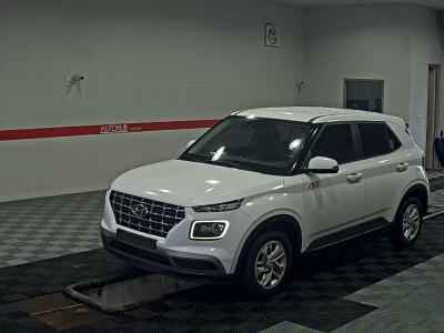 HYUNDAI VENUE