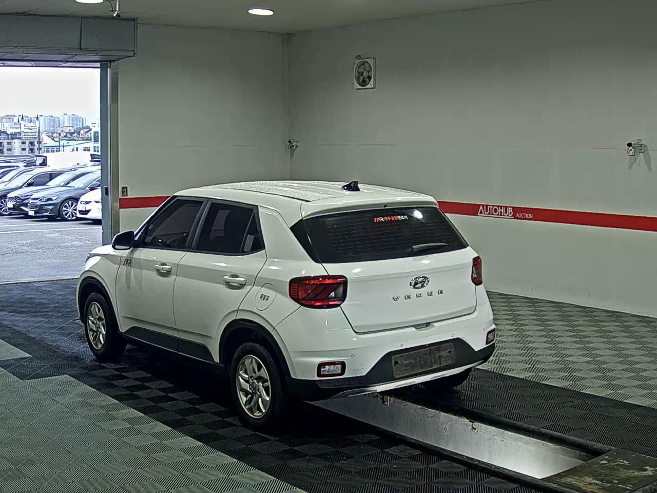2022 - hyundai venue
