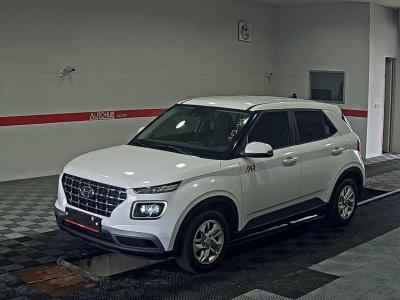 HYUNDAI VENUE