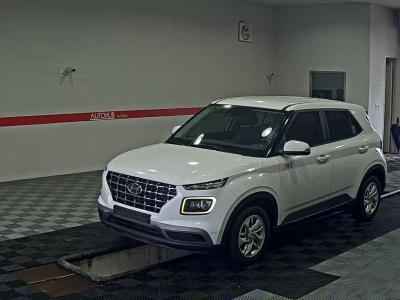 HYUNDAI VENUE