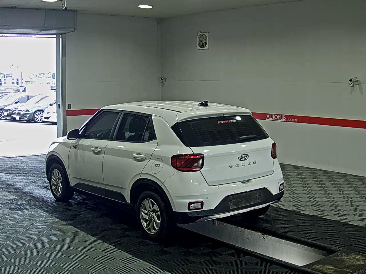 2022 - hyundai venue
