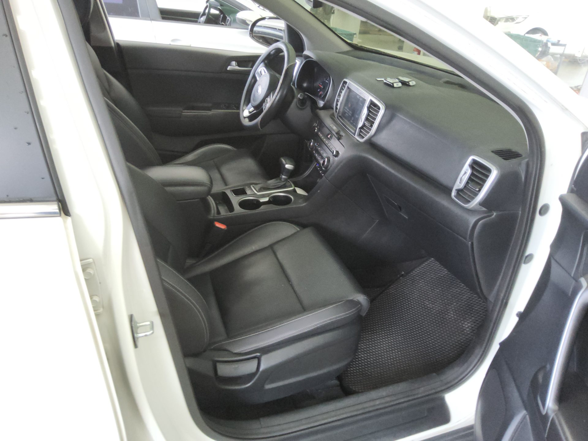 2018 - kia sportage