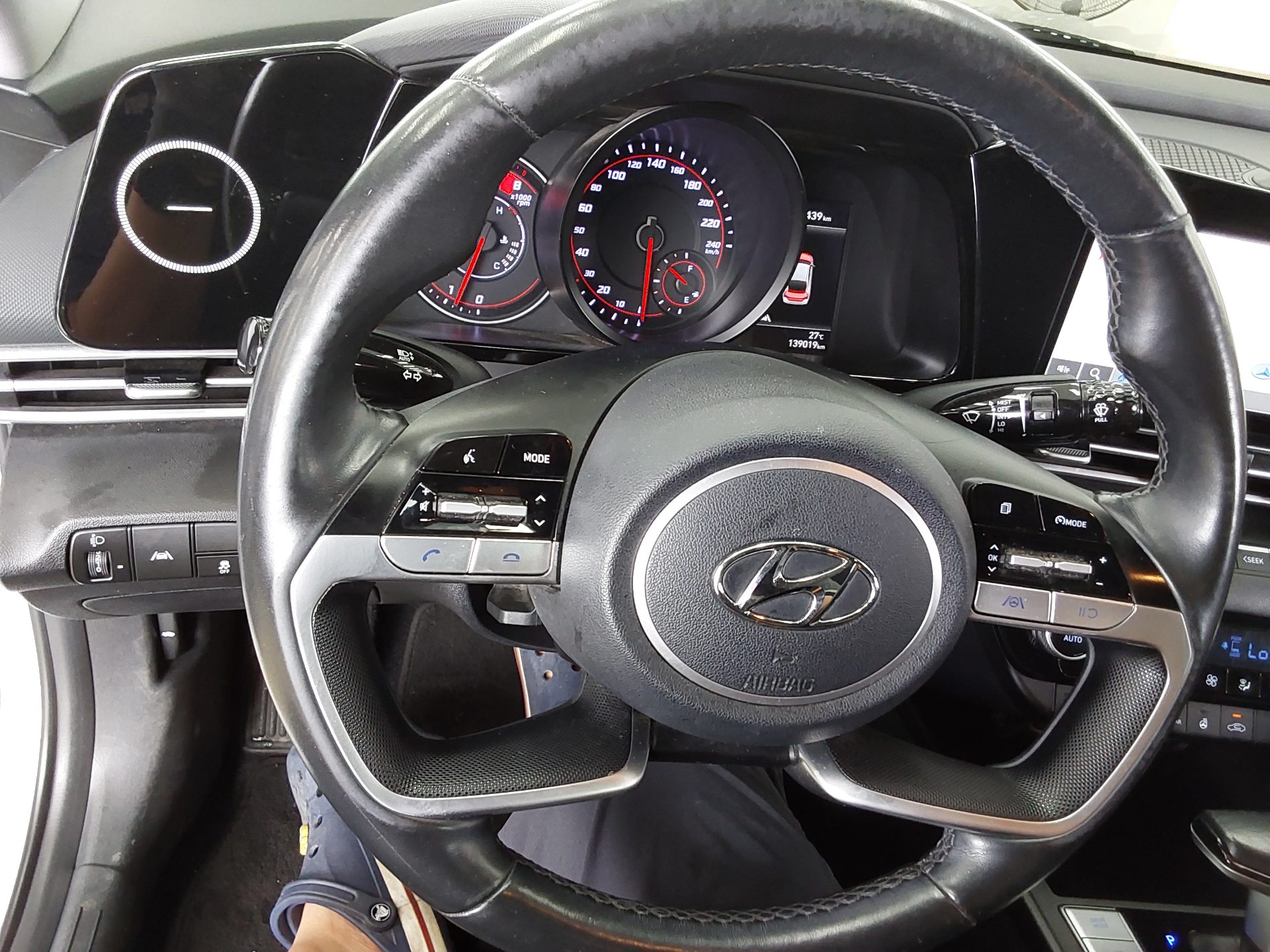2022 - hyundai avante