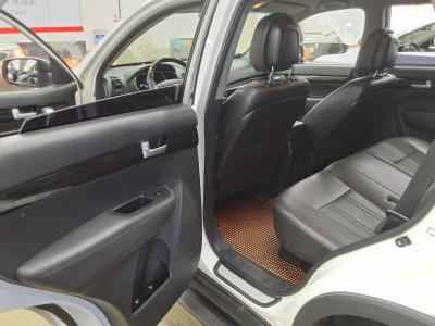 كيا سورينتو R ديزل 2.0 دفع ثنائي Tlx فاخر Model 2012 فاخر