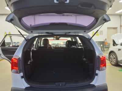 كيا سورينتو R ديزل 2.0 دفع ثنائي Tlx فاخر Model 2012 فاخر
