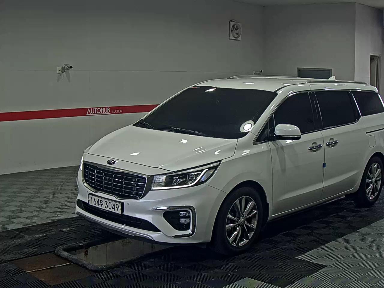 2019 - kia carnival
