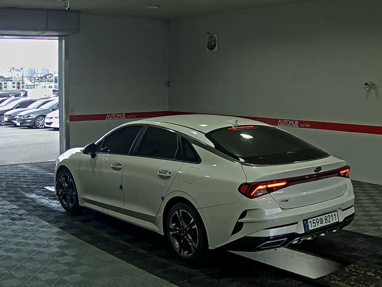 2021 - kia k5