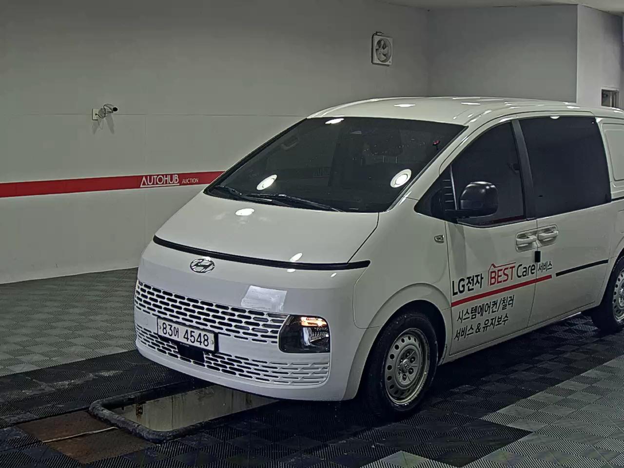 HYUNDAI STARIA CARGO