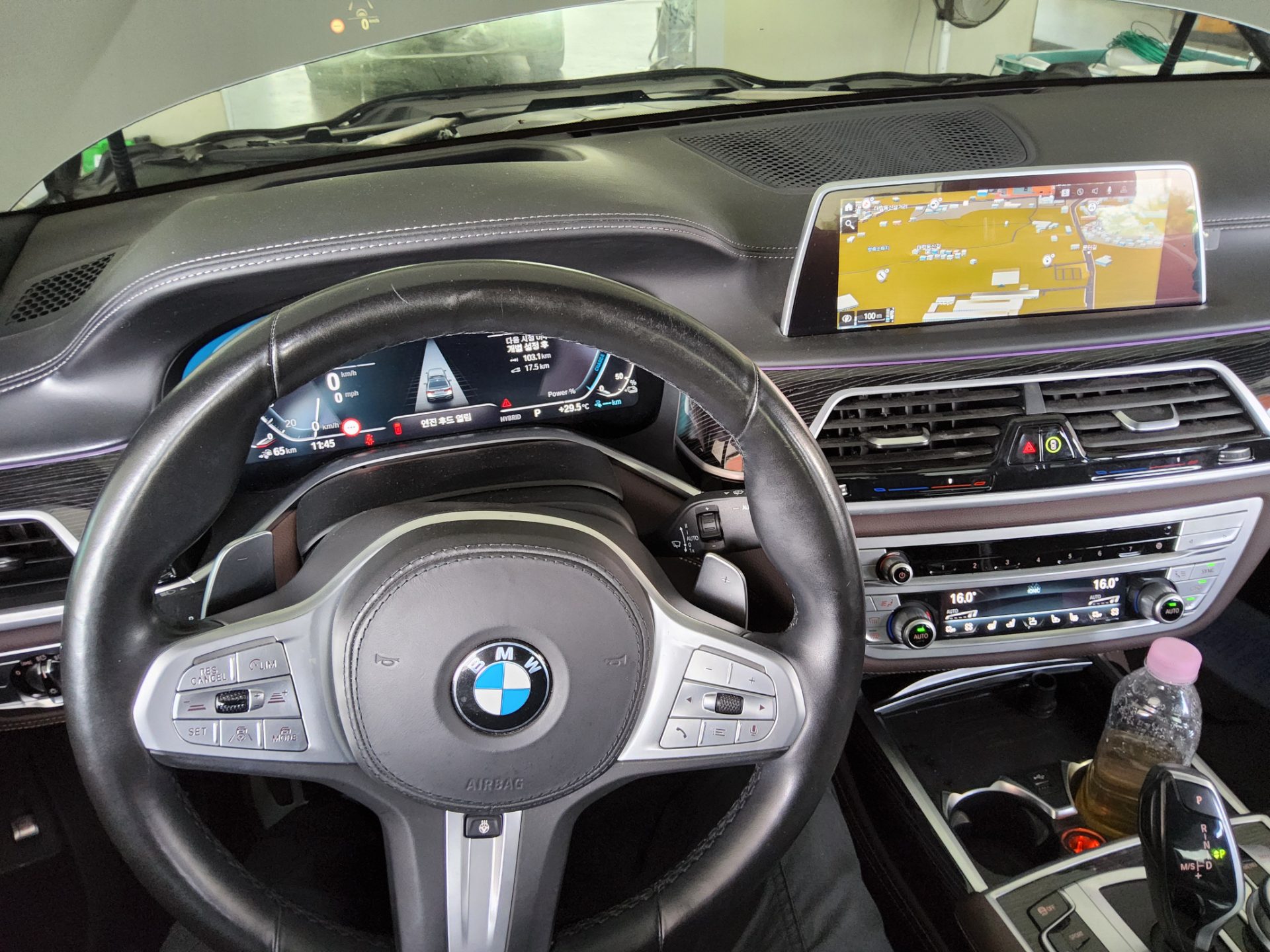 2021 - bmw m7