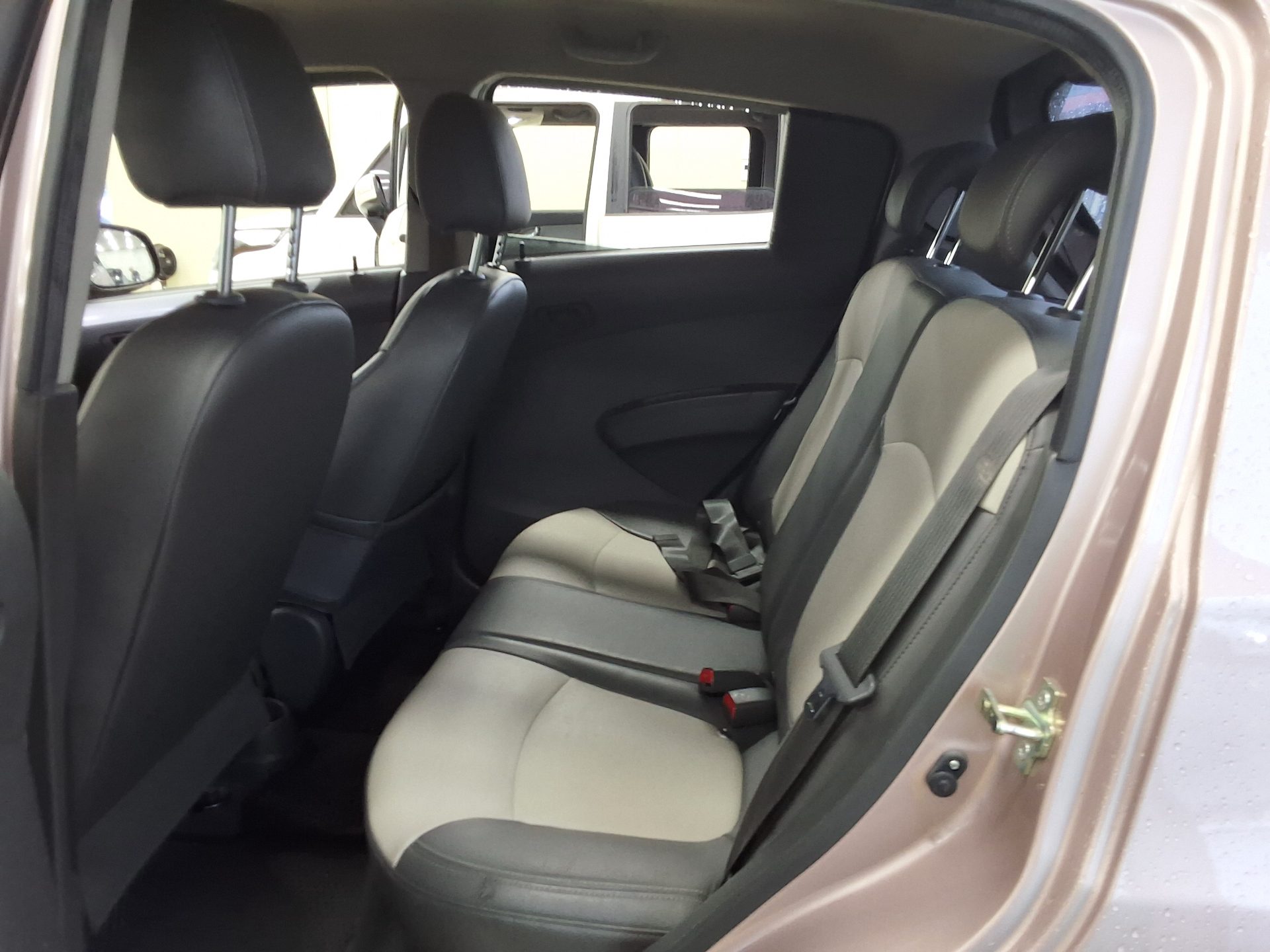 2012 - chevrolet spark