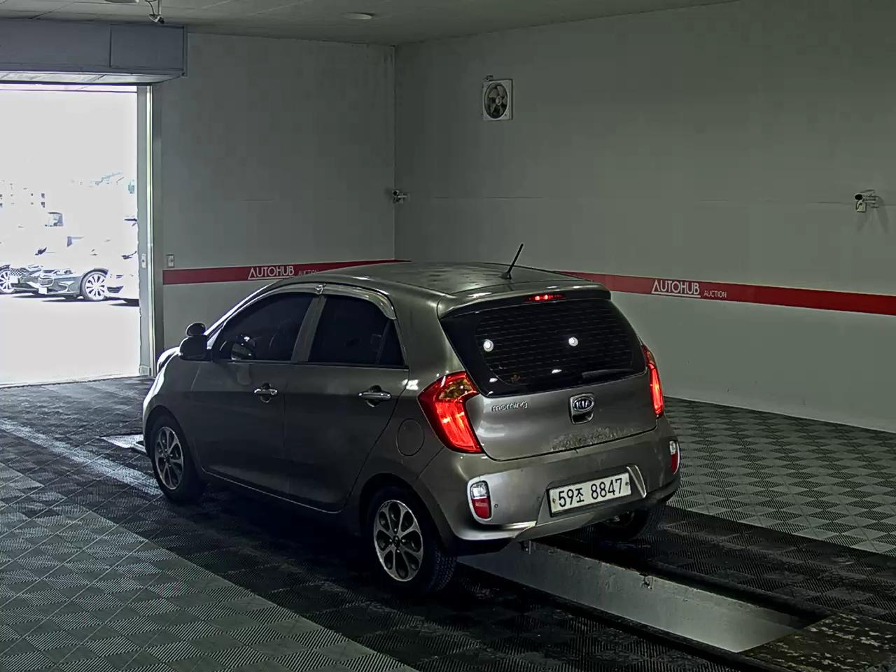 2012 - kia morning