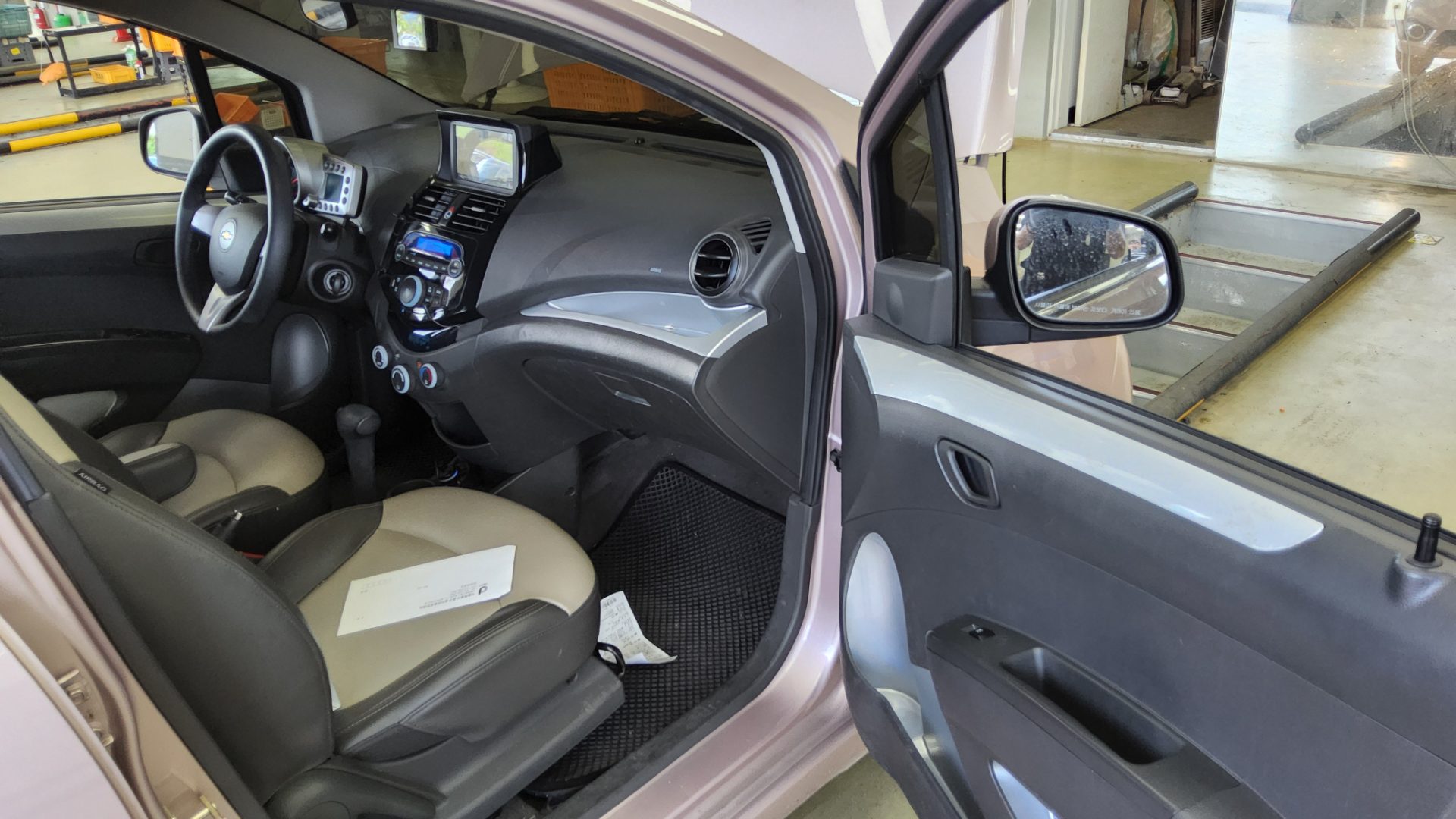 2012 - chevrolet spark