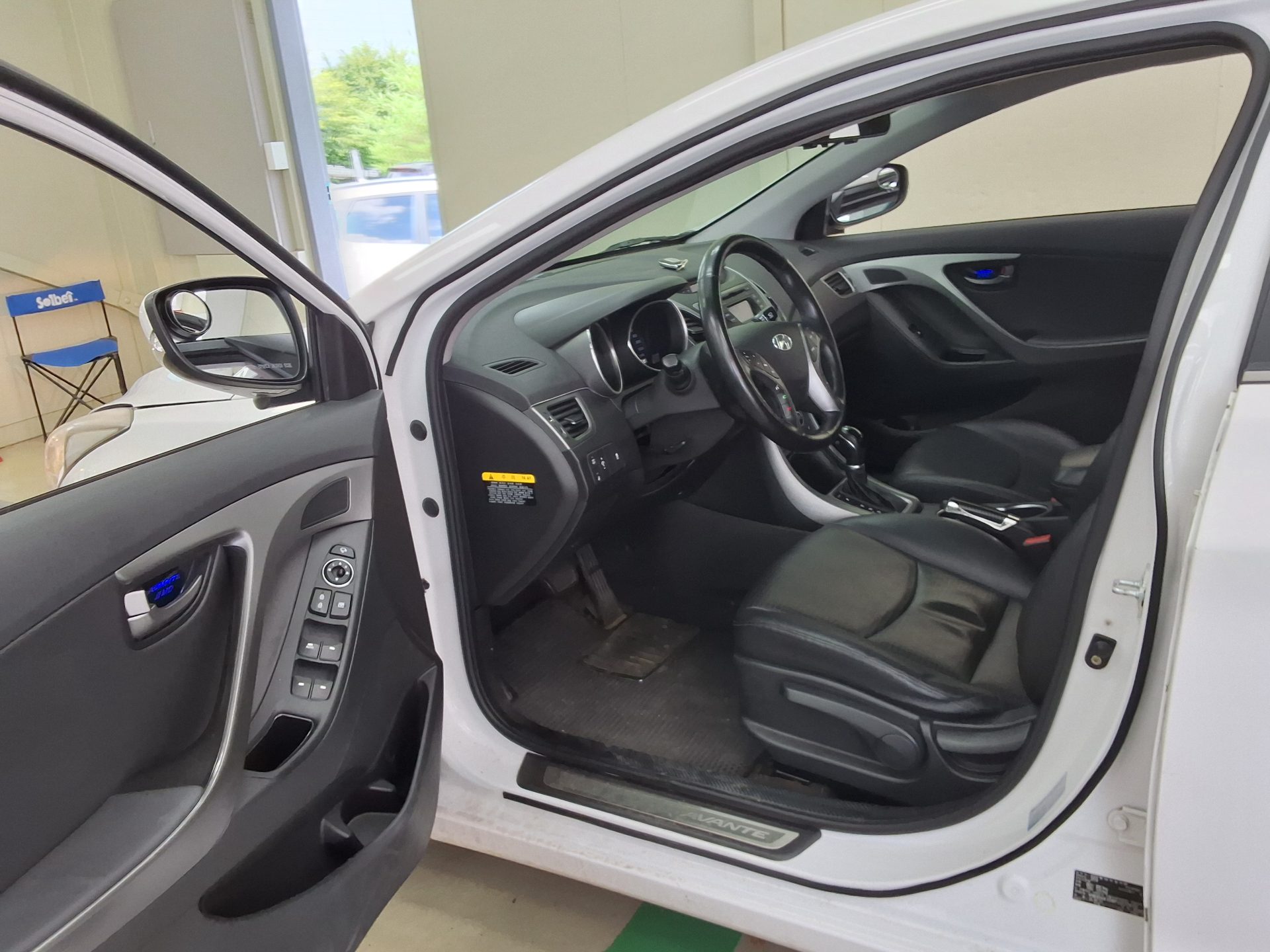 2015 - hyundai avante