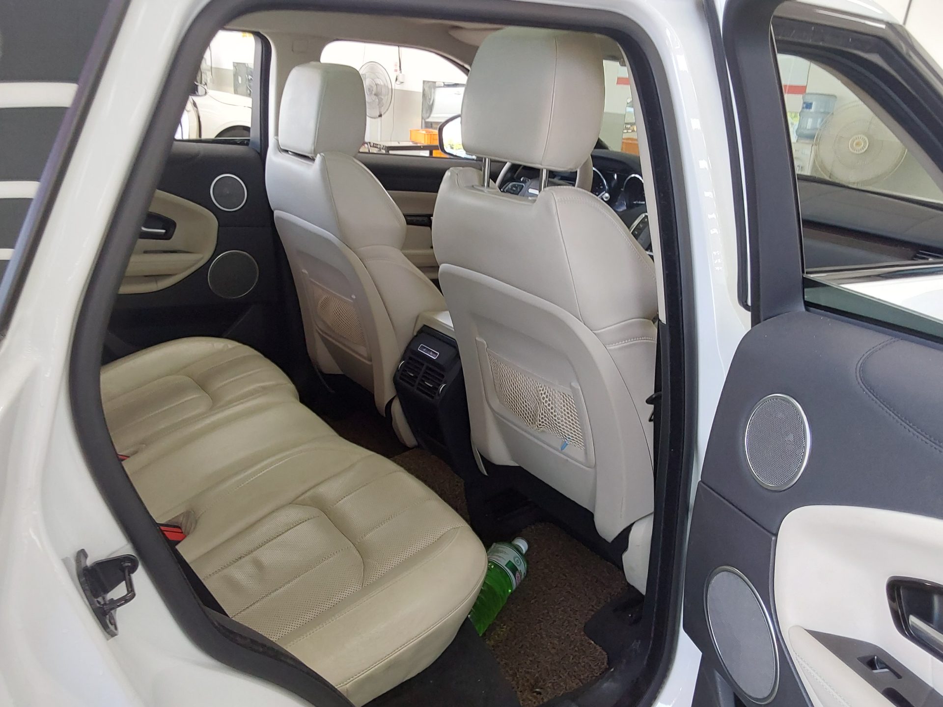 2016 - land rover range rover