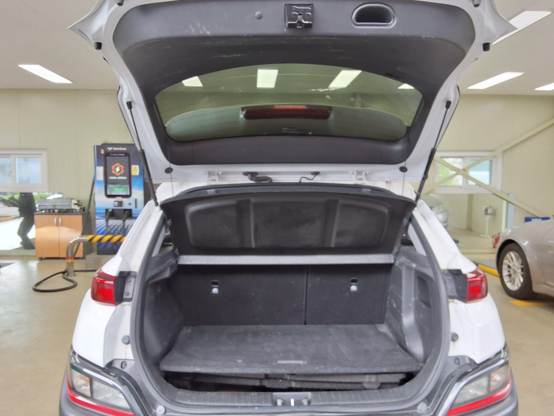 2023 - hyundai kona