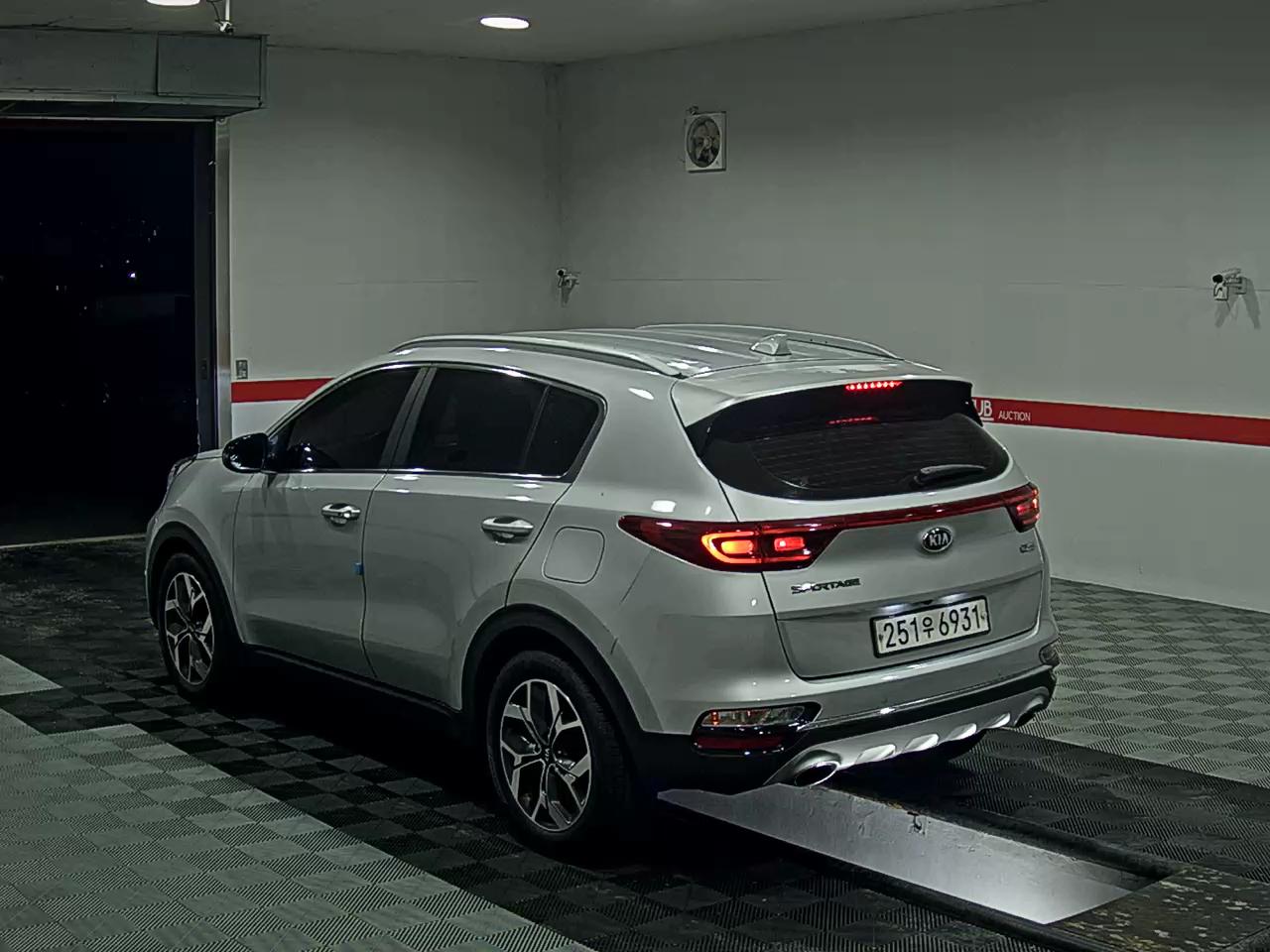2019 - kia sportage