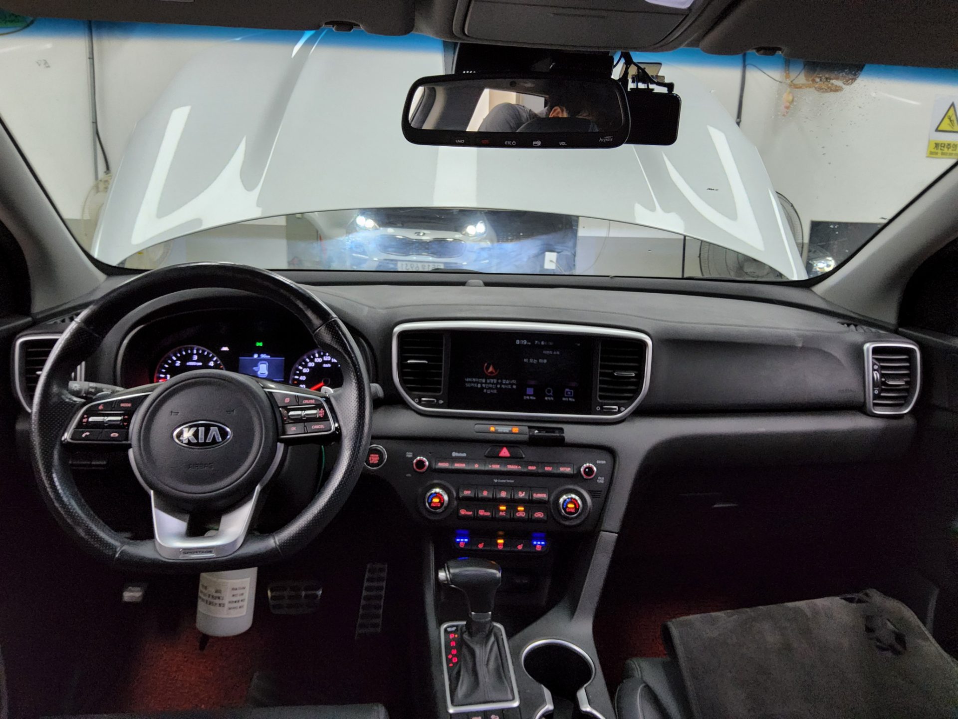 2019 - kia sportage