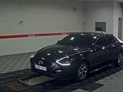 HYUNDAI SONATA (DN8)