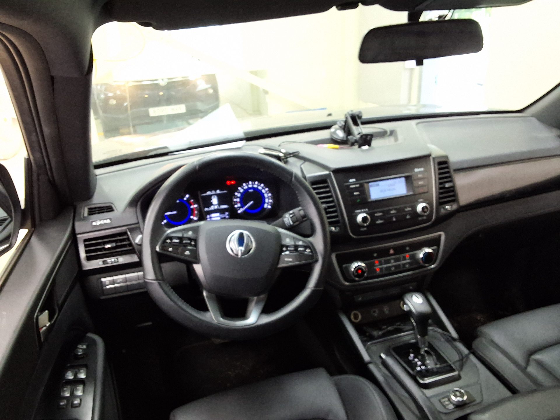 2021 - ssangyong rexton