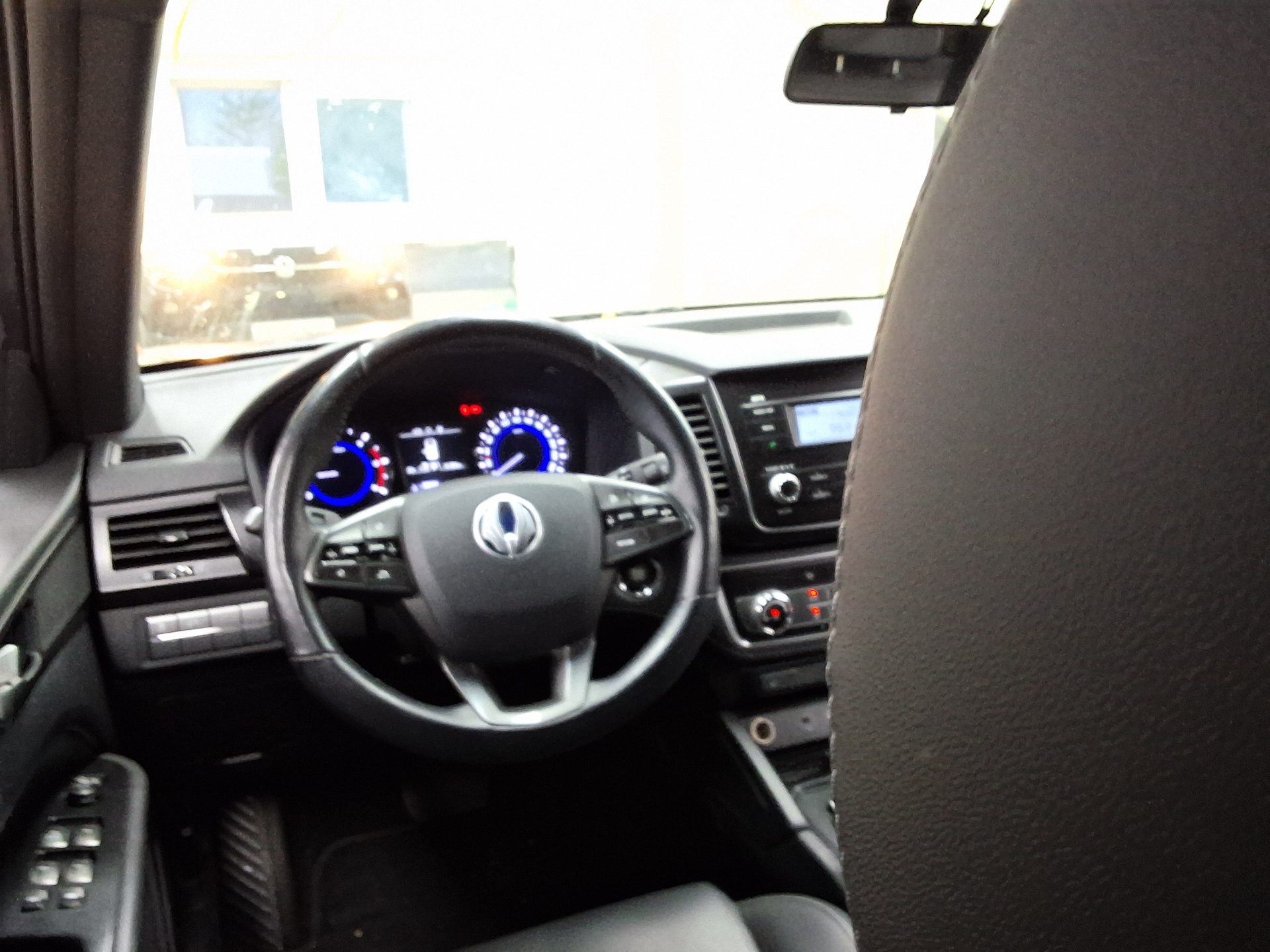 2021 - ssangyong rexton