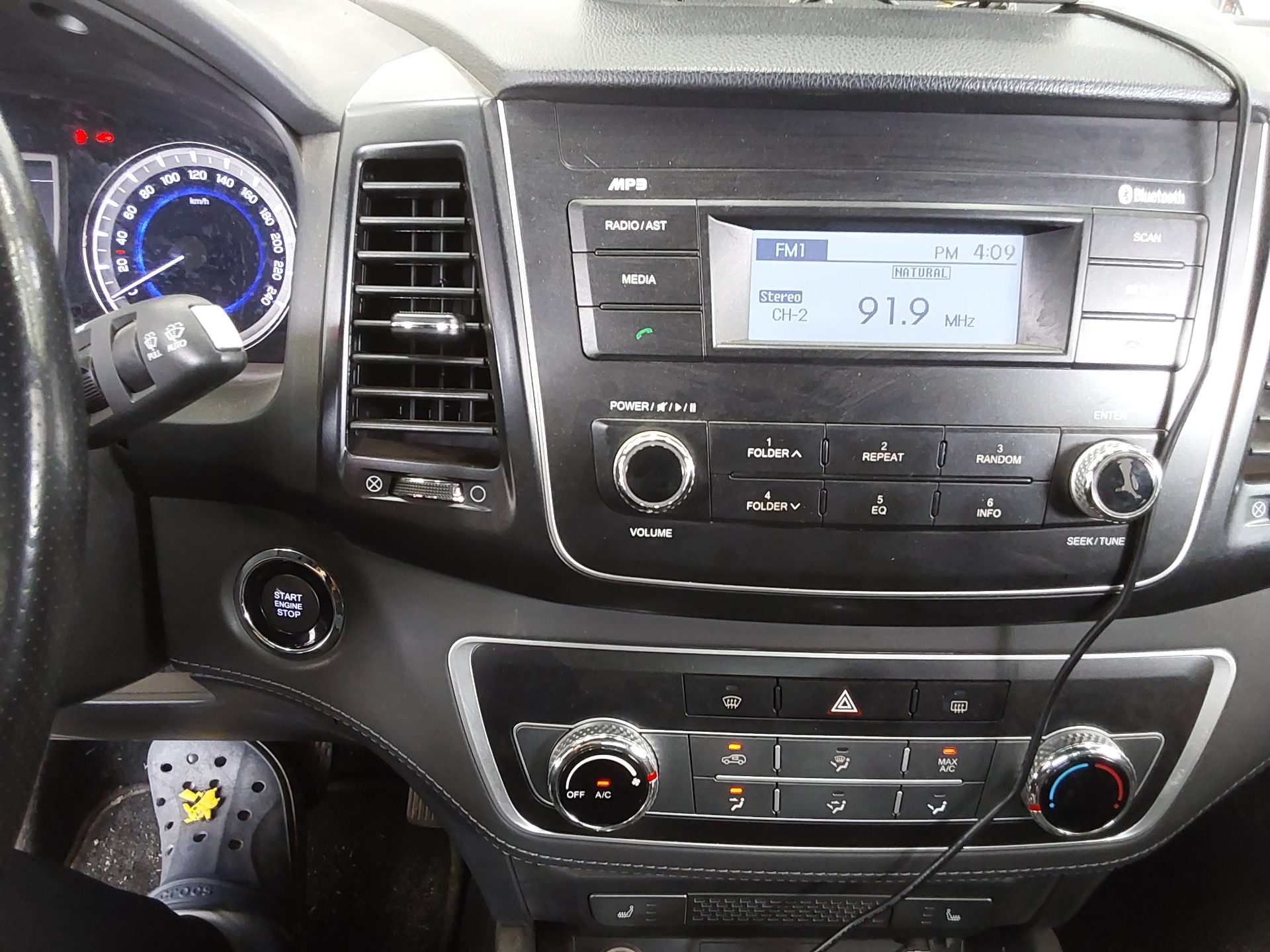 2021 - ssangyong rexton