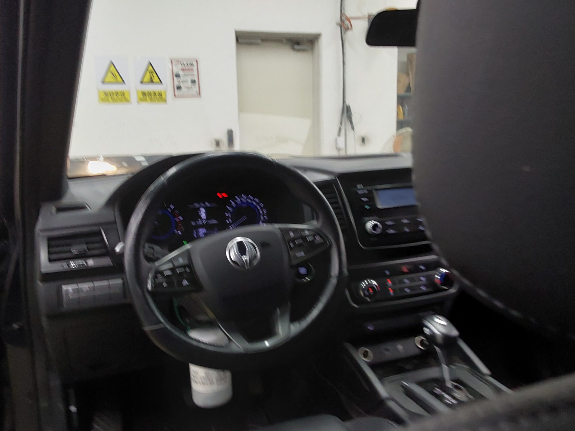 2021 - ssangyong rexton