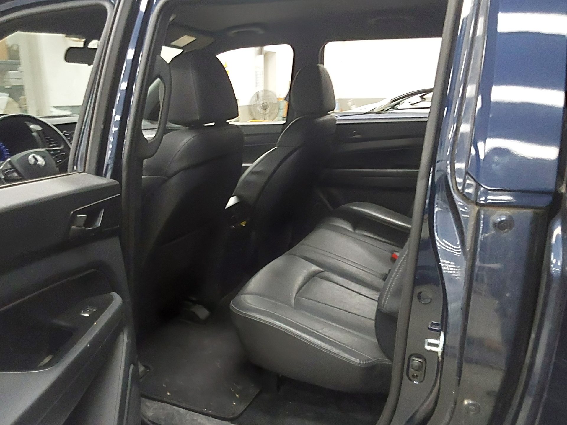2021 - ssangyong rexton