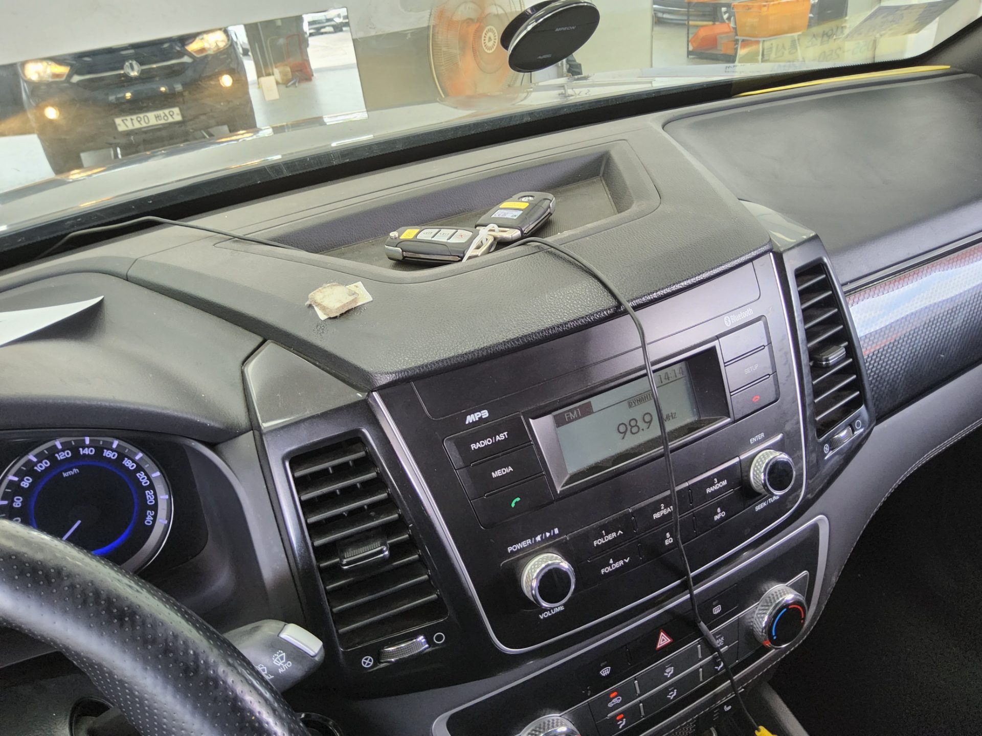 2021 - ssangyong rexton