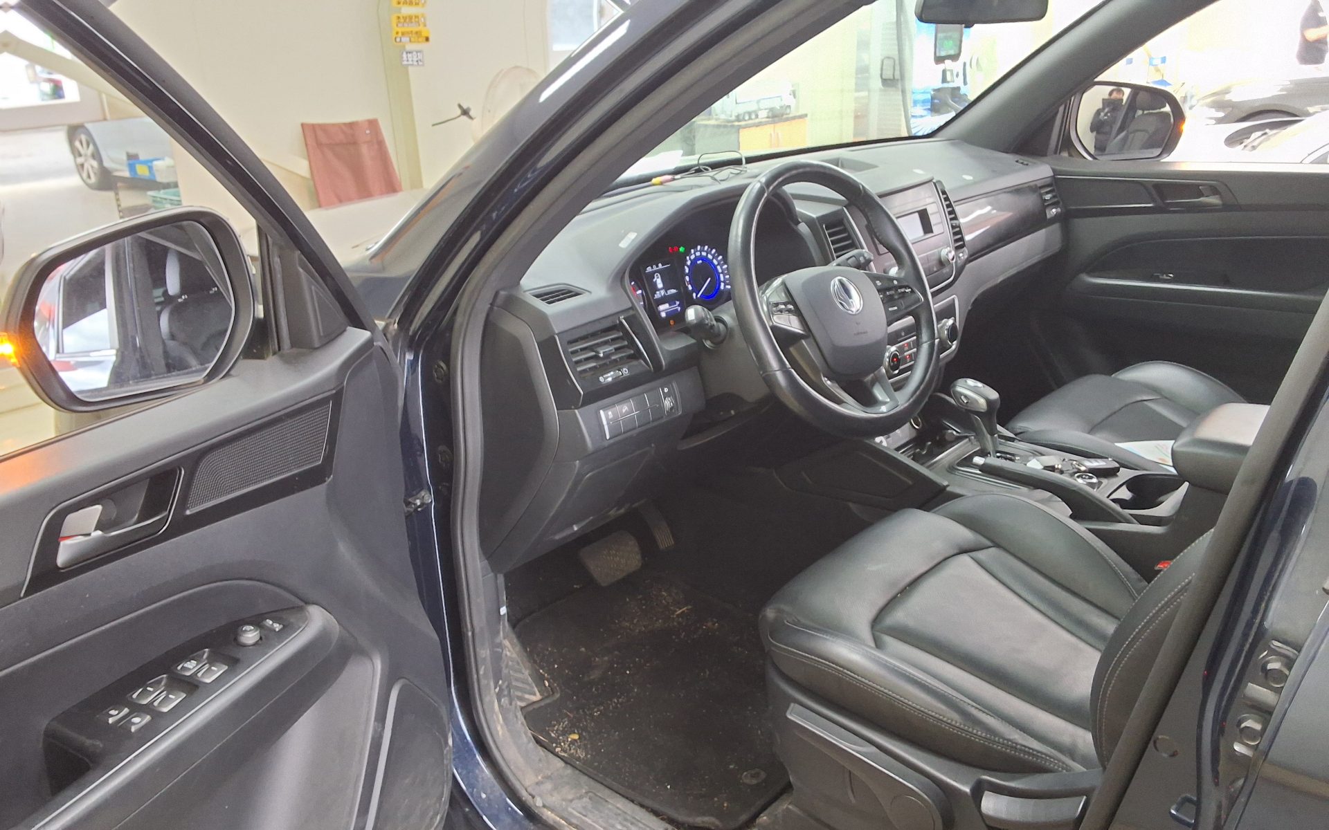 2021 - ssangyong rexton