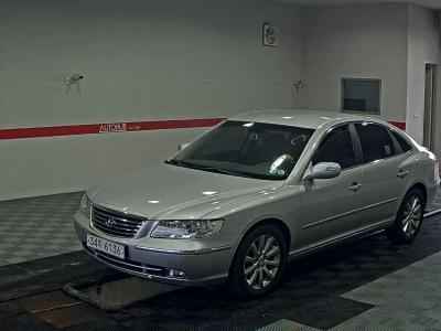 HYUNDAI GRANDEUR Q270