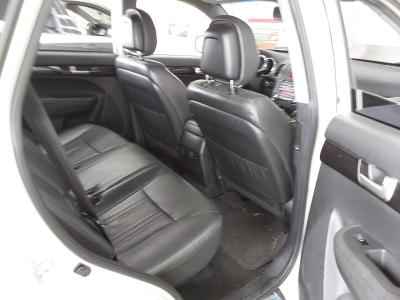 كيا سورينتو R ديزل 2.0 دفع ثنائي Tlx بريميوم 2011 بريميوم