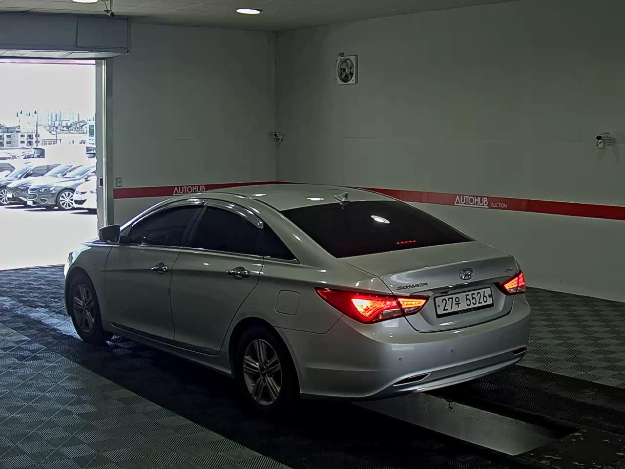 2013 - hyundai sonata