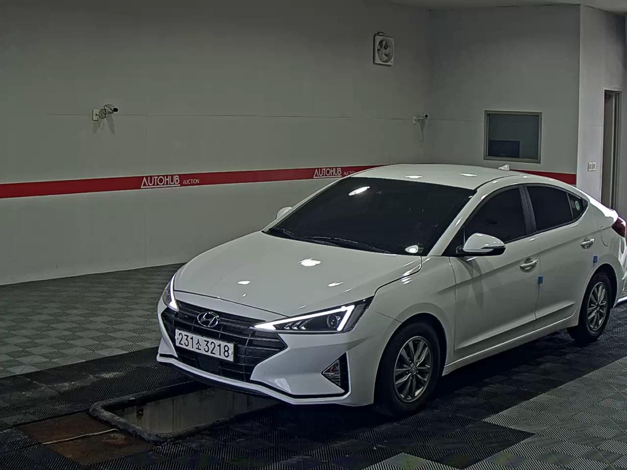 2020 - hyundai avante