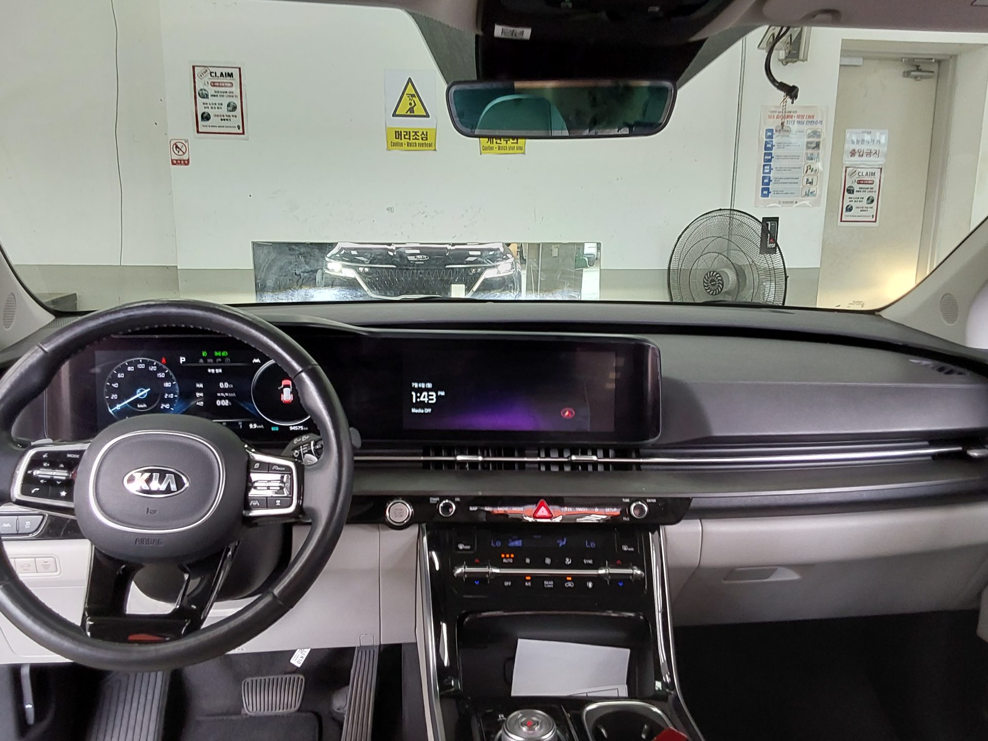 2021 - kia carnival