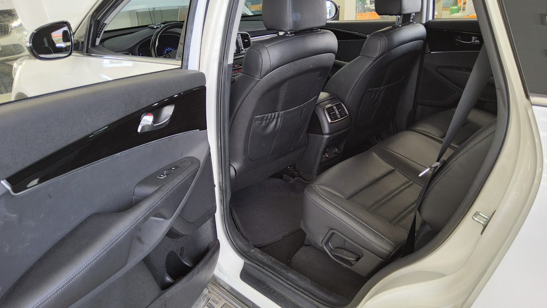 2018 - kia sorento