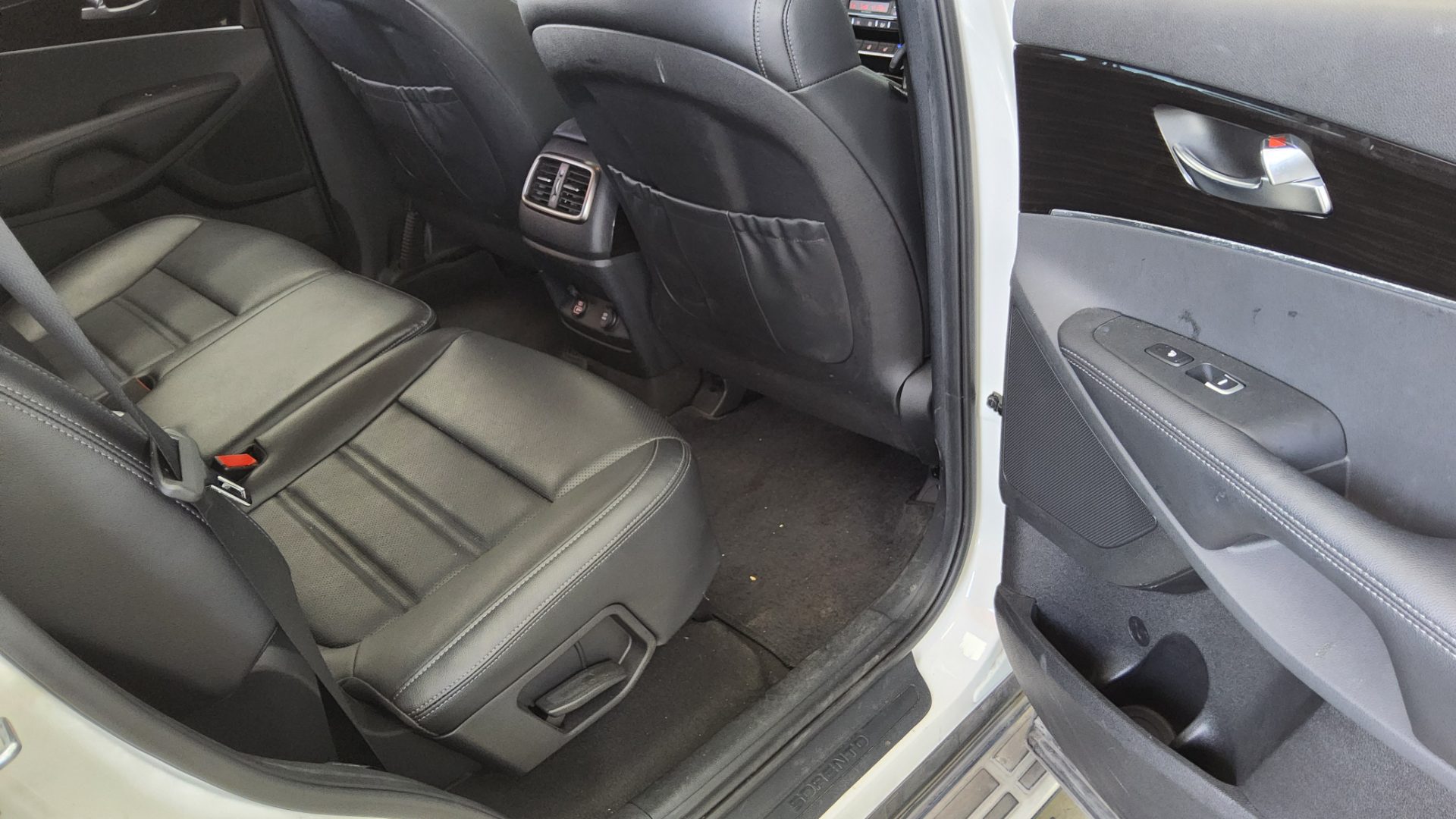 2018 - kia sorento