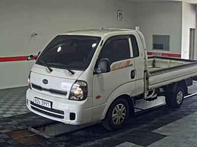 KIA BONGO III CARGO KING CAB EXTRA WHEELBASE