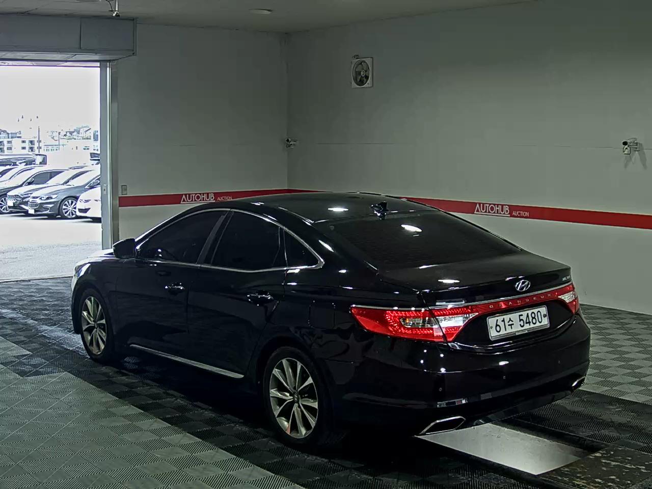 2015 - hyundai grandeur