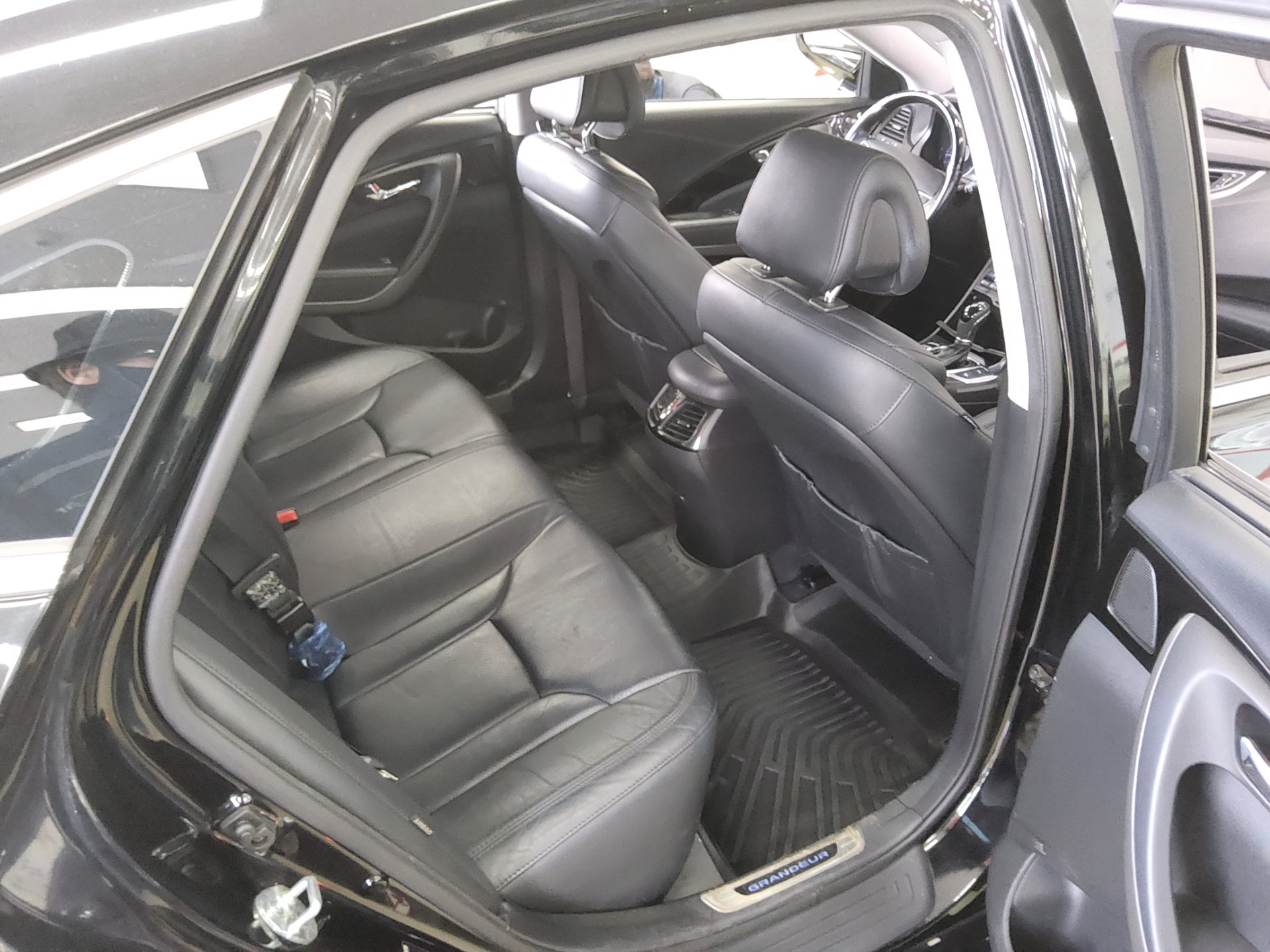 2015 - hyundai grandeur